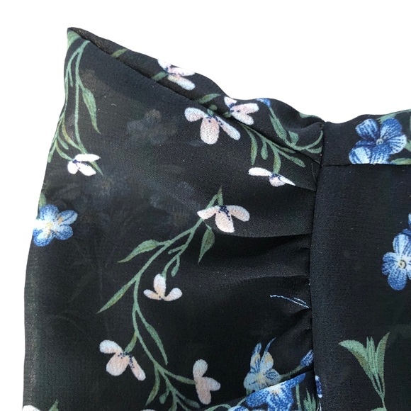 Boohoo WOVEN FLORAL PUFF SLEEVE WRAP BLOUSE SZ 6 - Picture 8 of 14